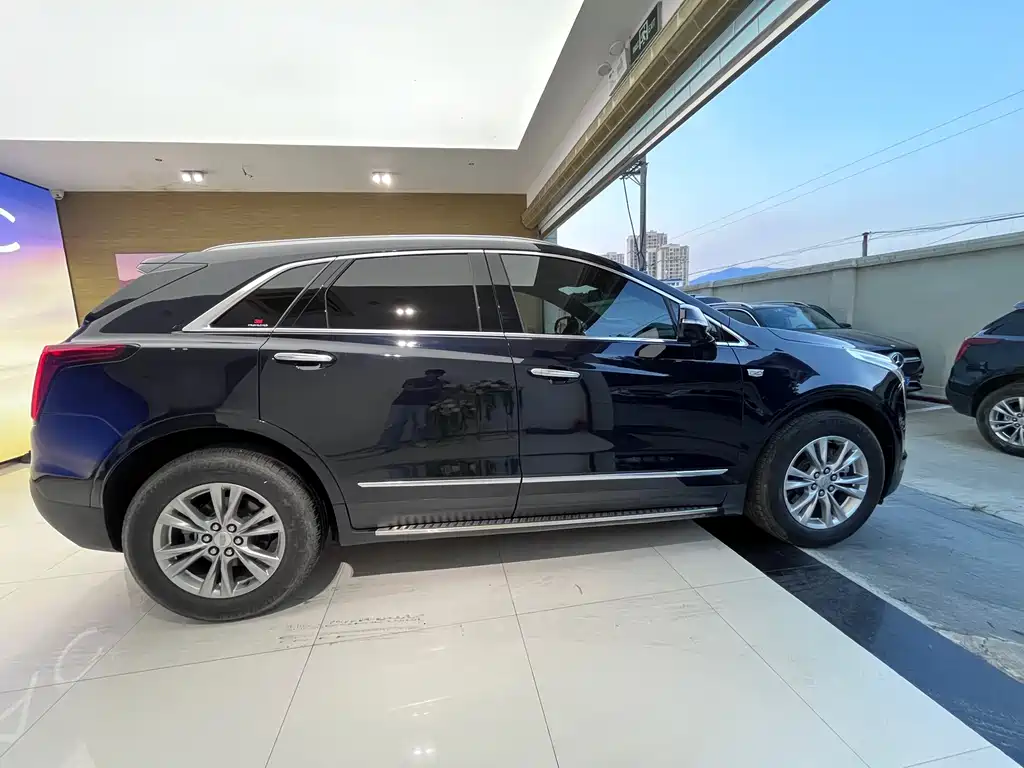 Cadillac XT5 — миниатюра 7