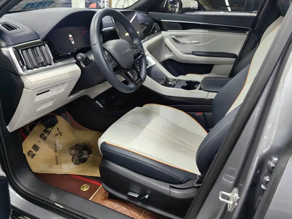 BYD PLUS New Energy — миниатюра 7