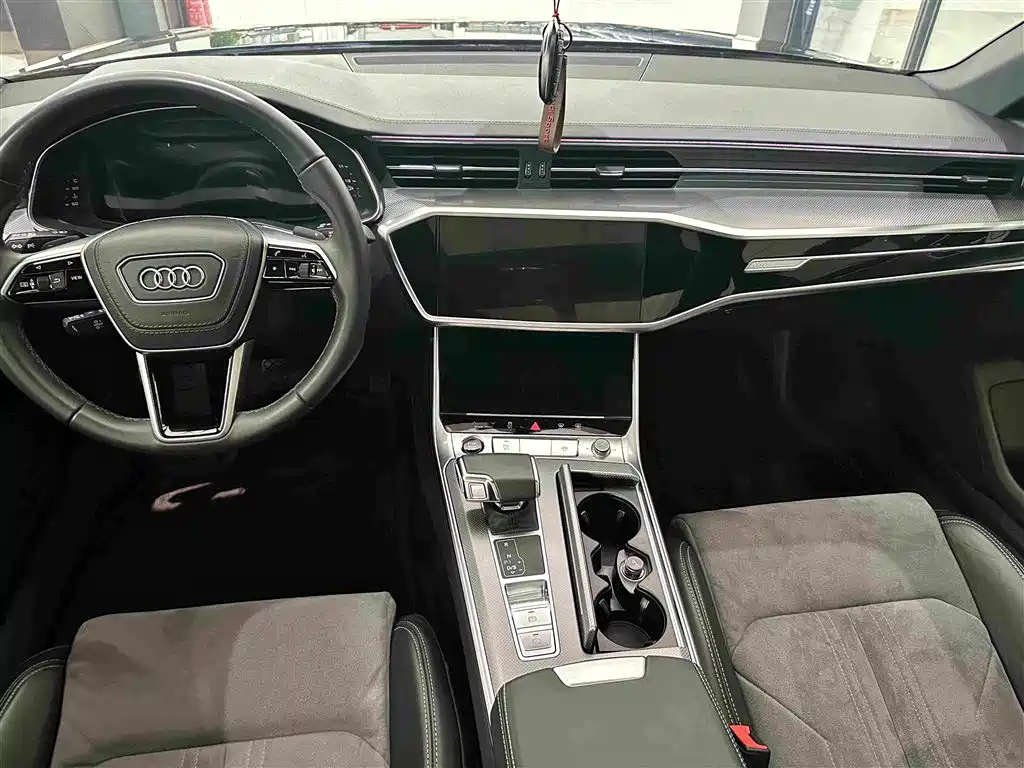 Audi A6L — миниатюра 13