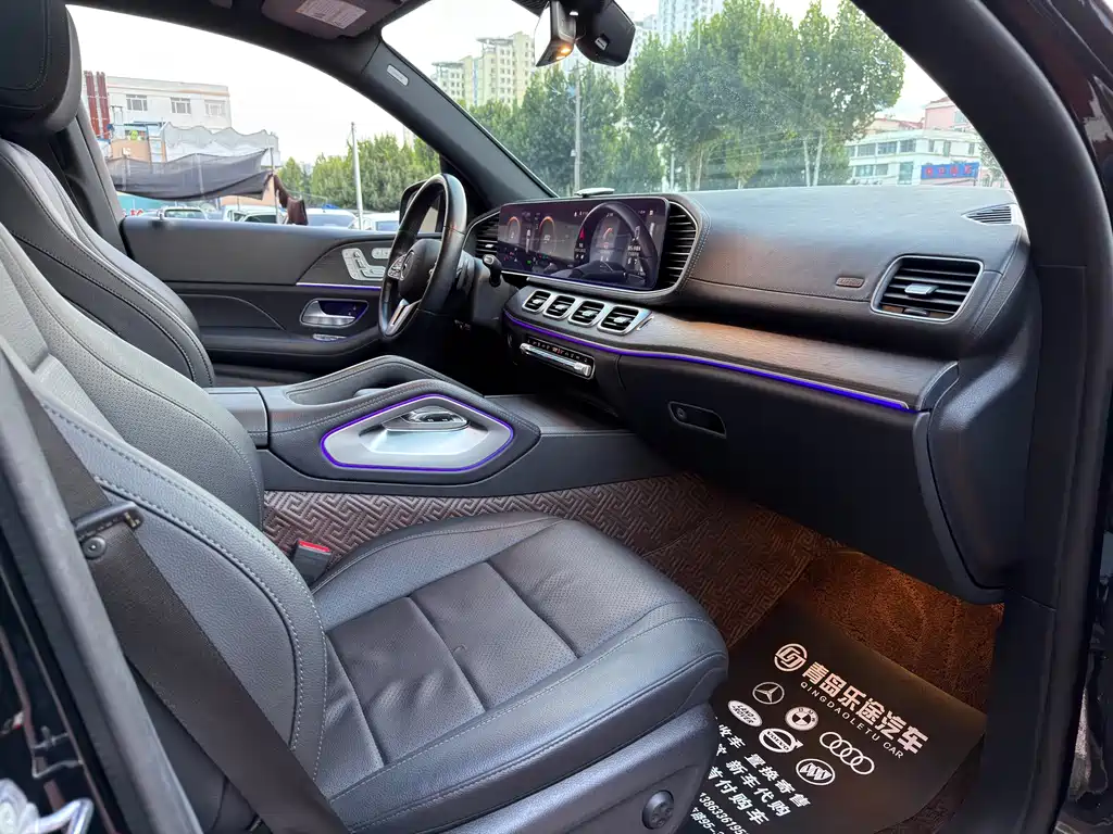 Mercedes-Benz GLS — миниатюра 13
