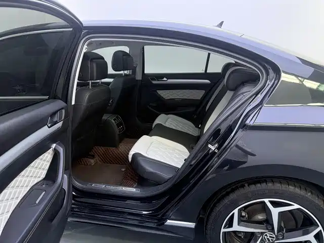 Volkswagen Magotan — миниатюра 14
