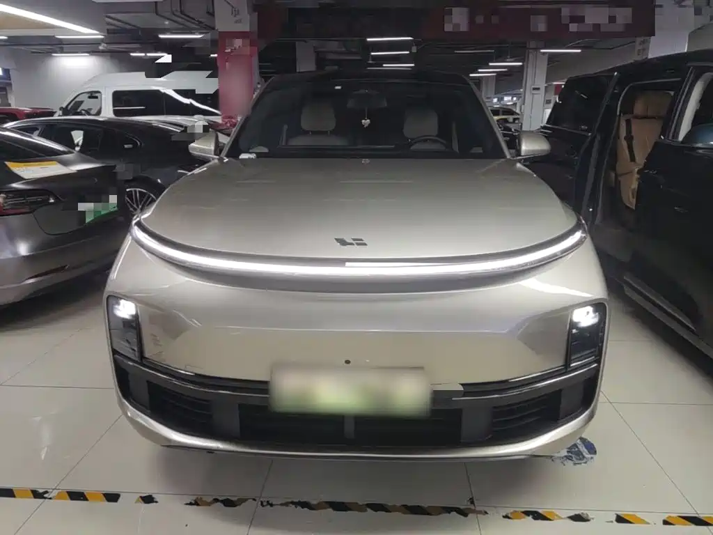 Li Auto Li L9 — миниатюра 3