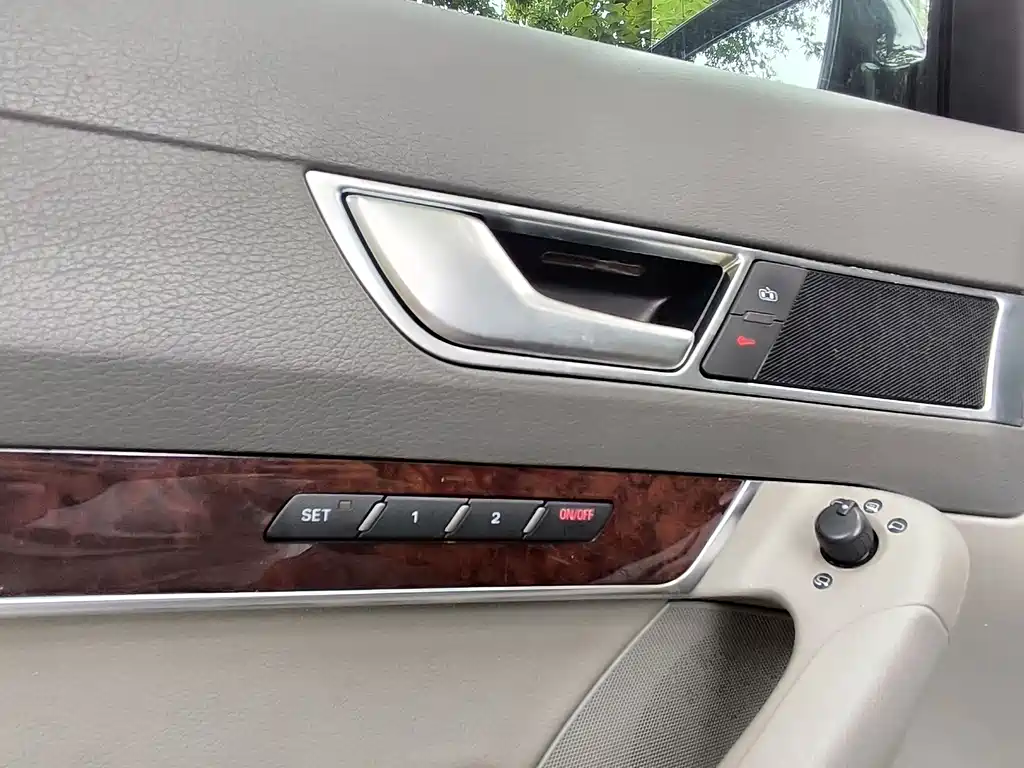 Audi A6L — миниатюра 13