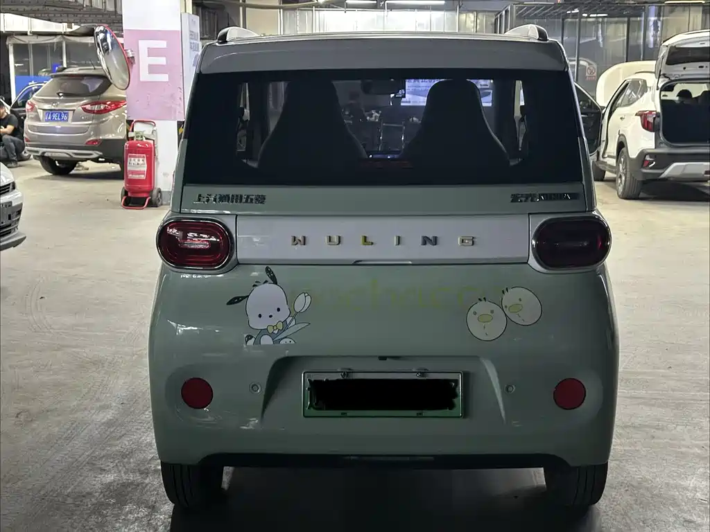 Wuling MINIEV — миниатюра 5