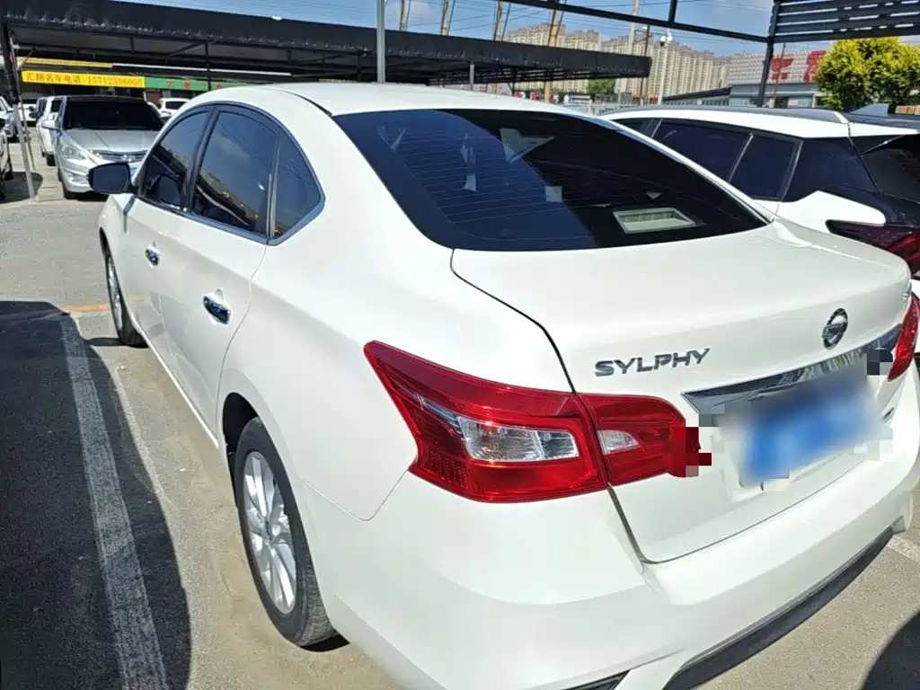 Nissan Sylphy — миниатюра 5