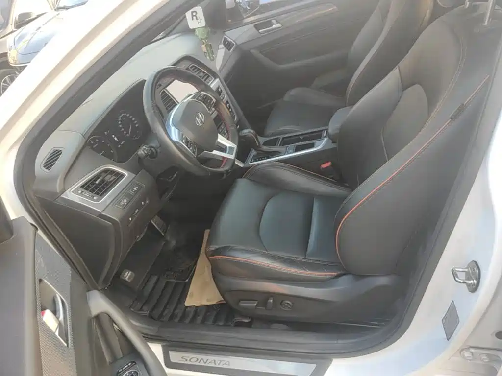 Hyundai Sonata — миниатюра 15