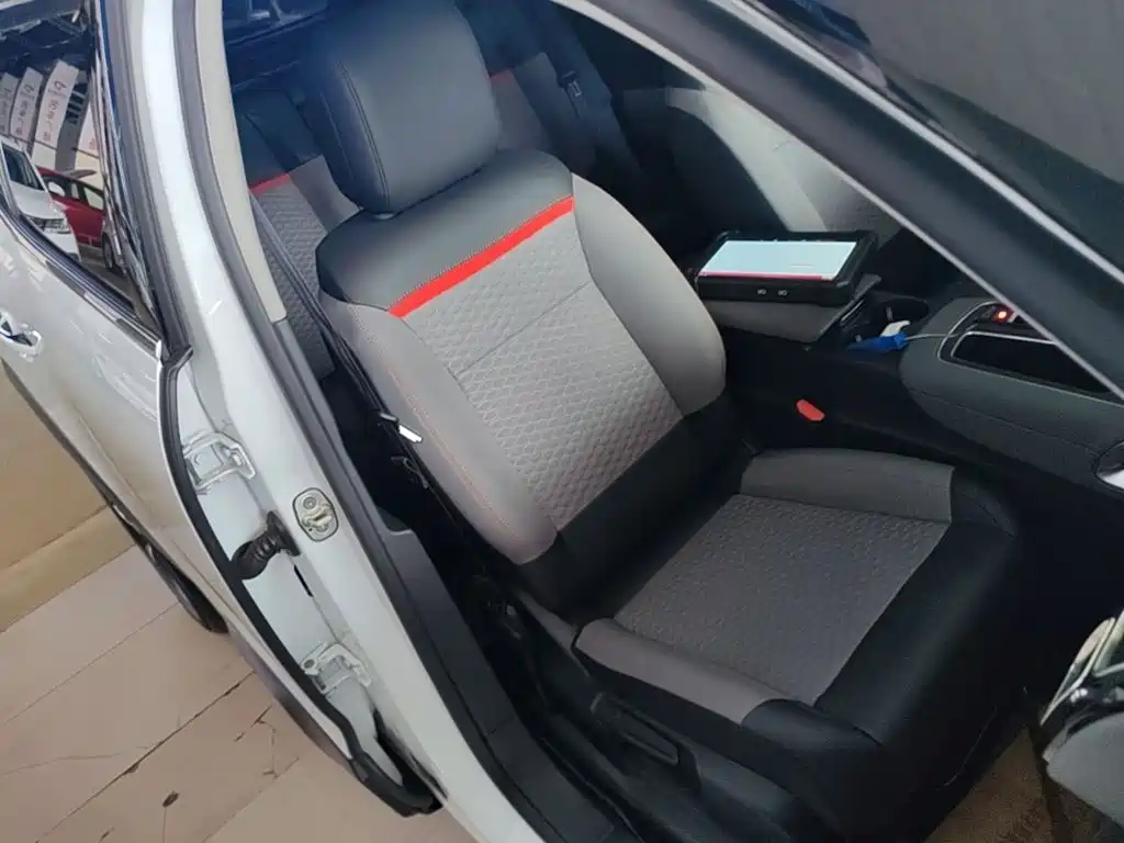 Citroen C5 AIRCROSS — миниатюра 25