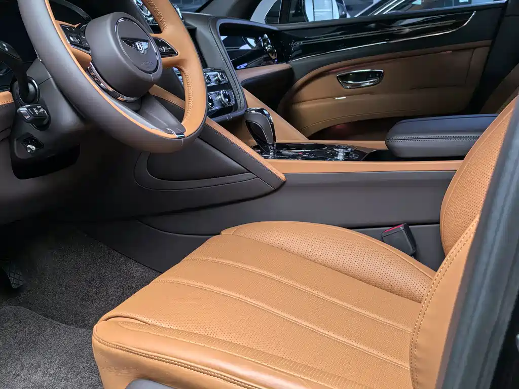 Bentley Bentayga 2024 4.0T V8