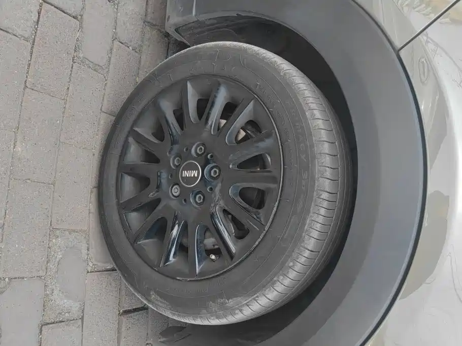MINI Mini — миниатюра 6