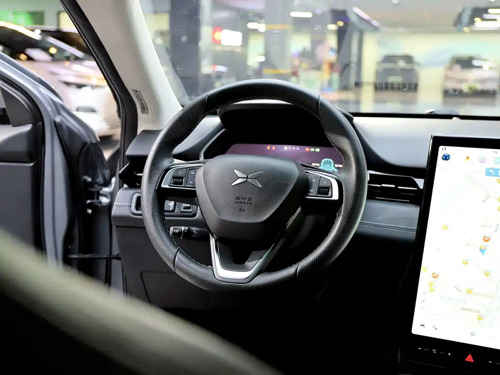 XPeng G3 — миниатюра 10