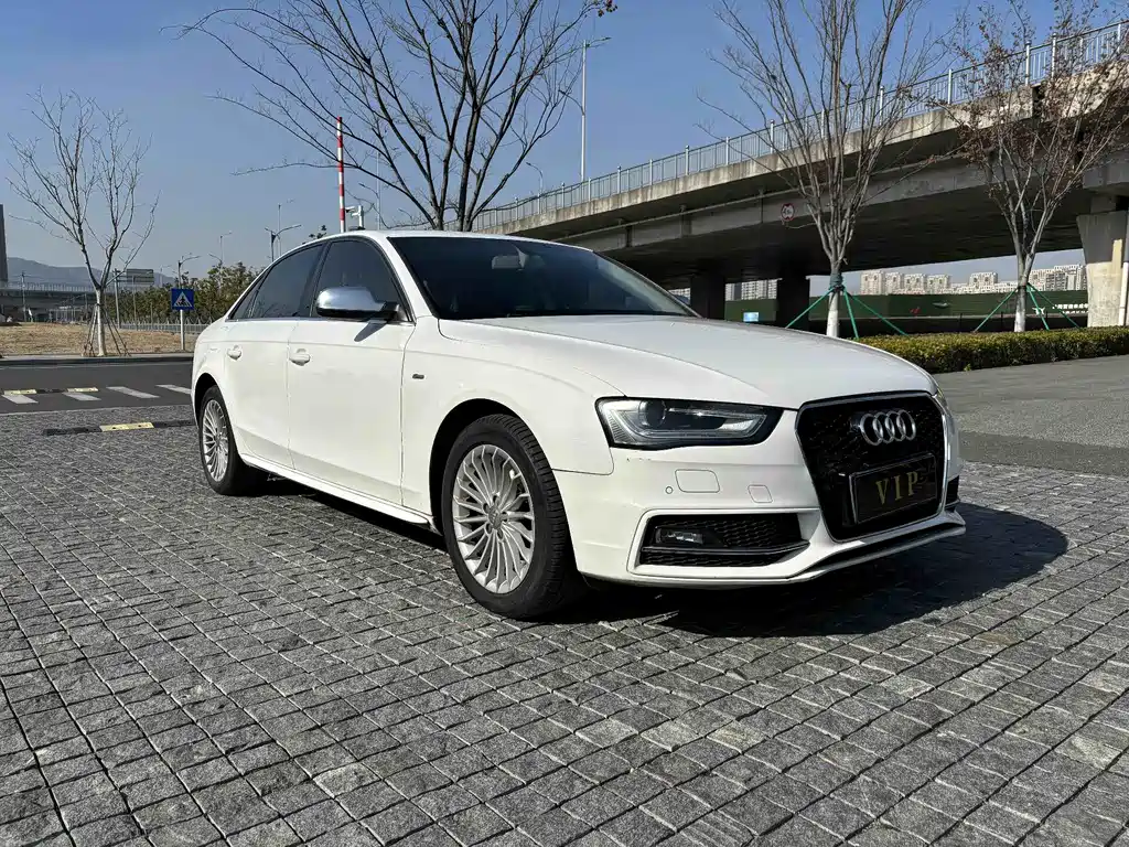 Audi A4L 2013 40 TFSI quattro Sport