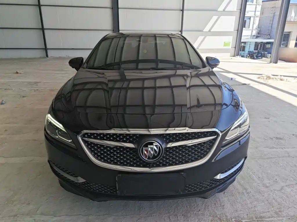 Buick LaCrosse — миниатюра 3
