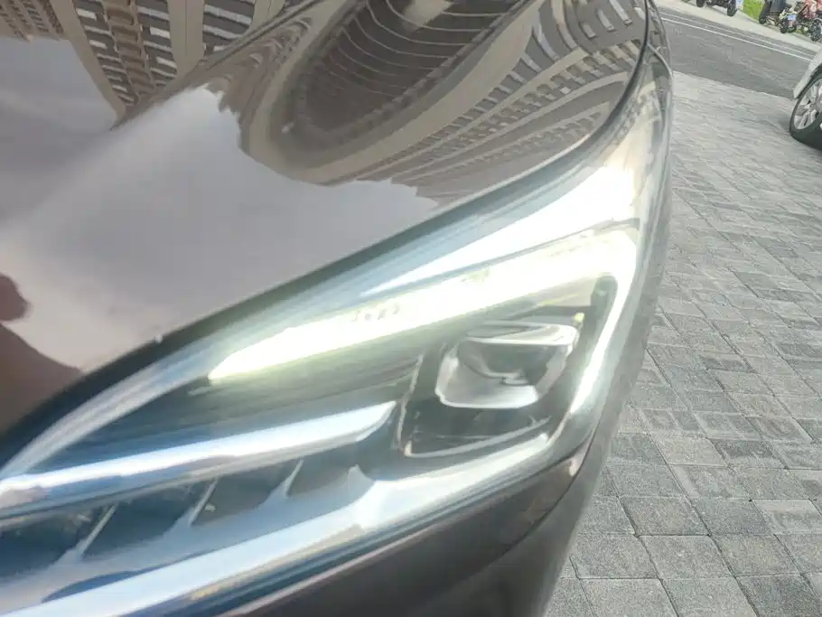 Buick Envision Plus — миниатюра 5