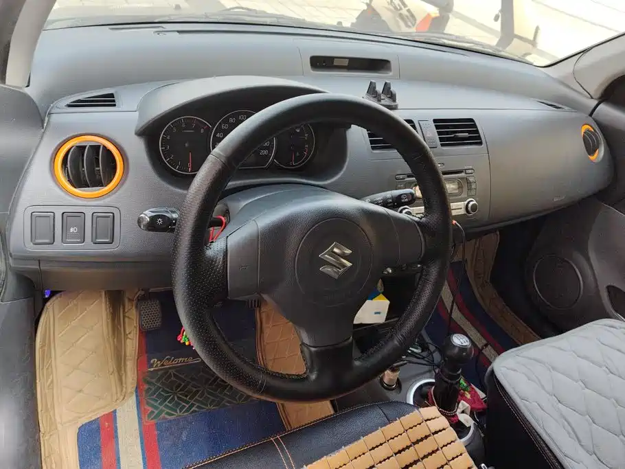 Suzuki Swift — миниатюра 12