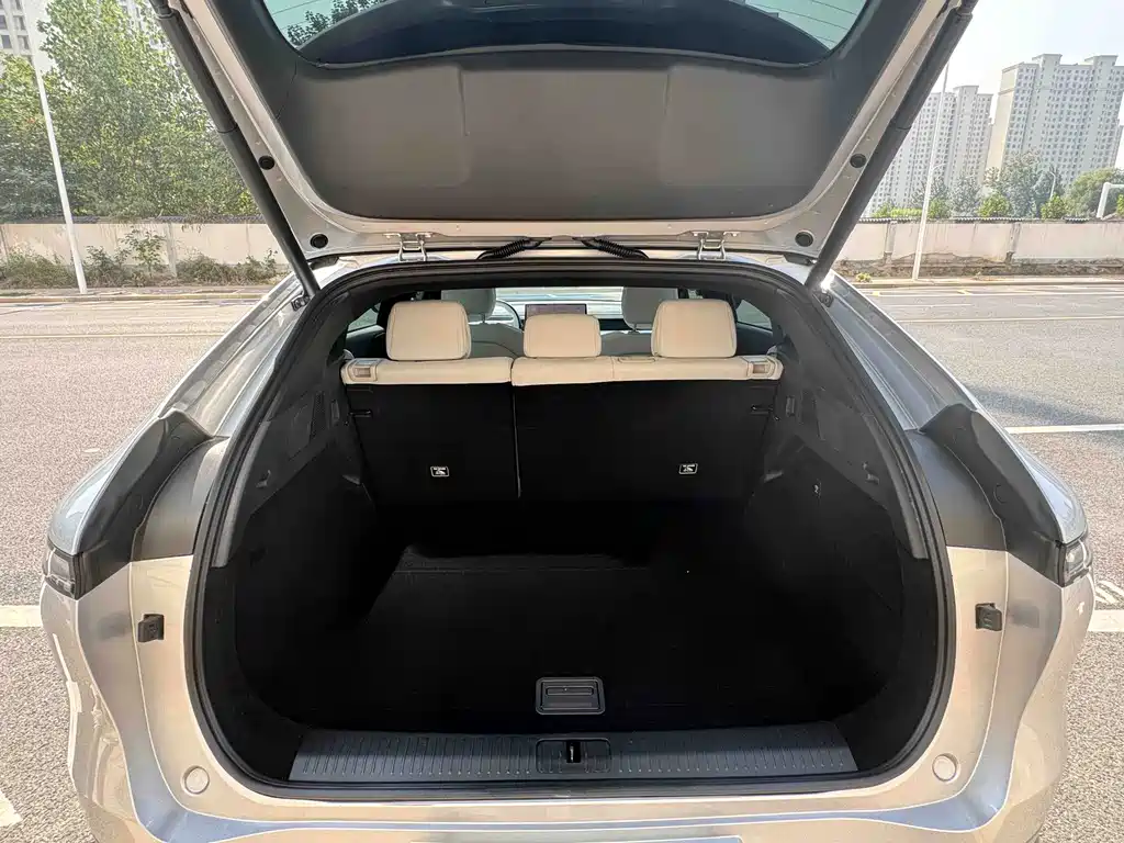 XPeng G6 — миниатюра 17