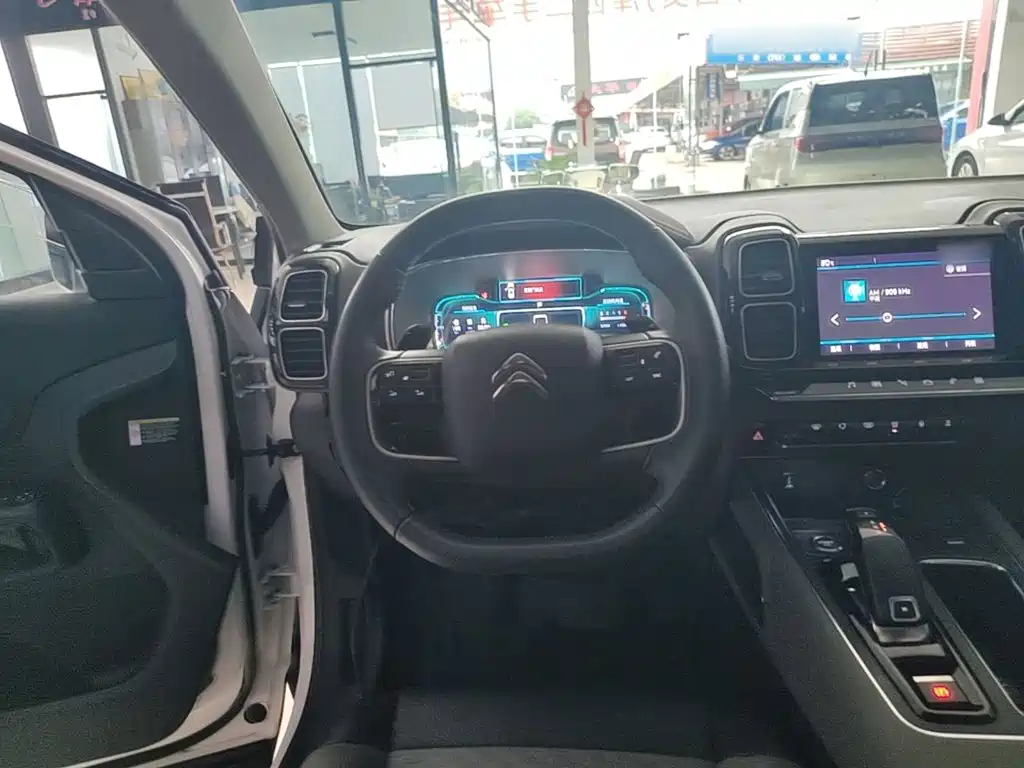 Citroen C5 AIRCROSS — миниатюра 11
