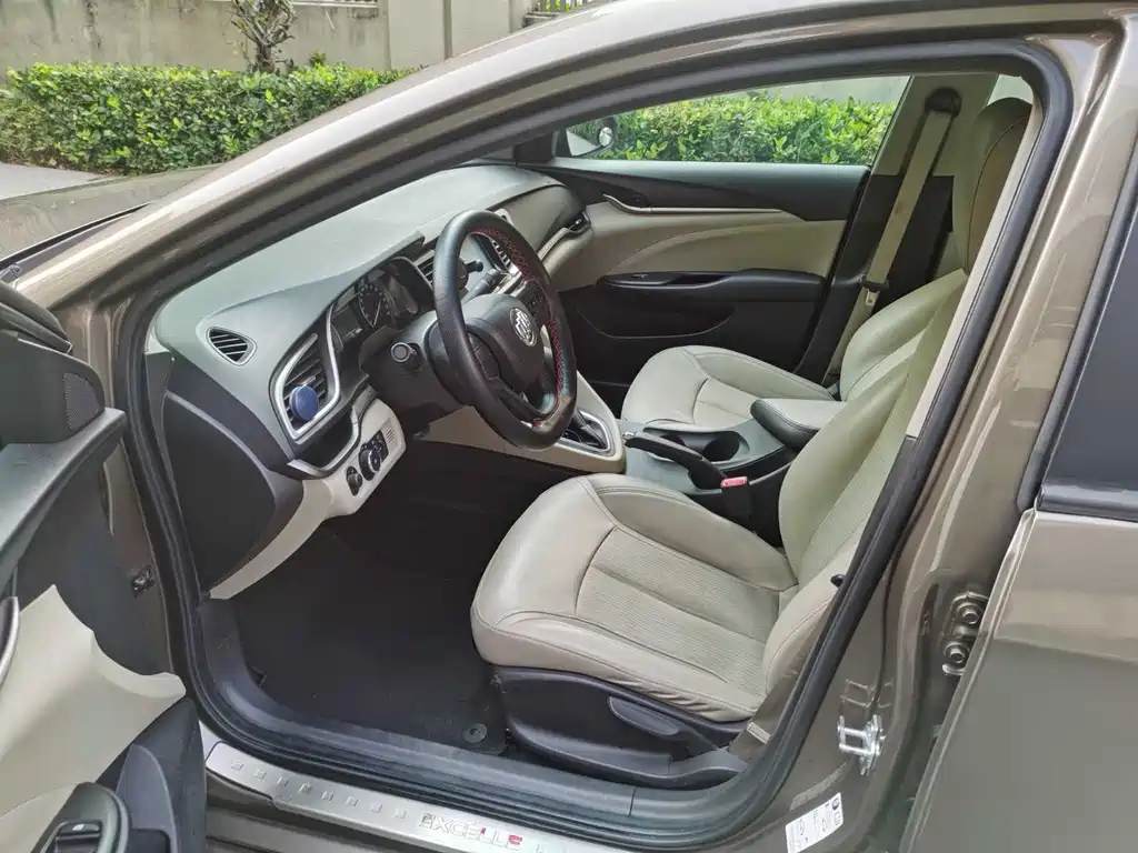Buick Excelle — миниатюра 13