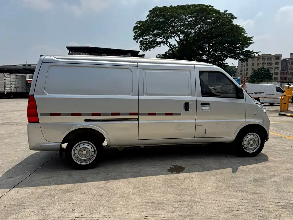 BYD 比亚迪V3 — миниатюра 7