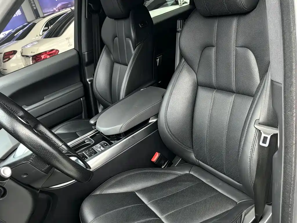 Land Rover Sport — миниатюра 7