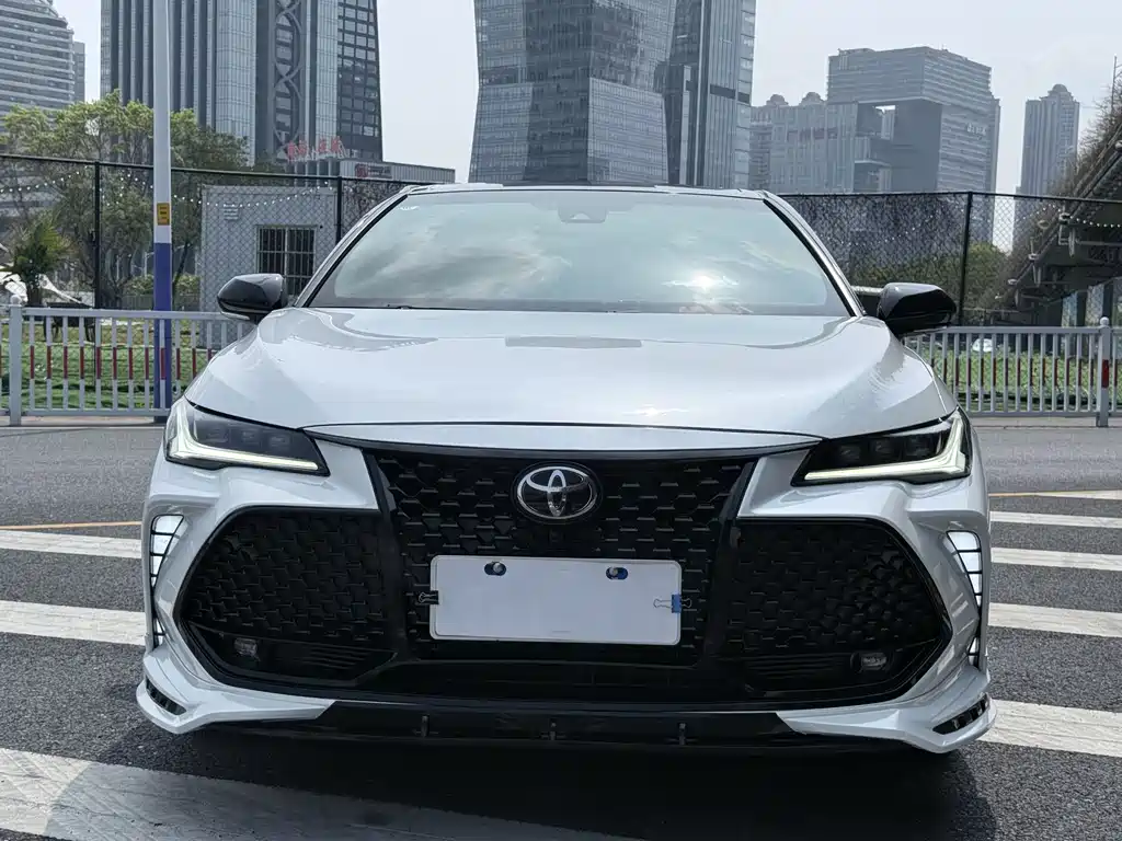 TOYOTA ASIAN DRAGON