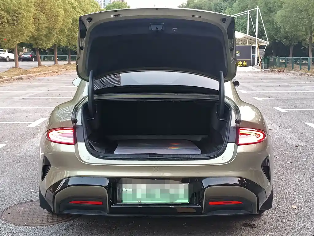 Xiaomi SU7 — миниатюра 11