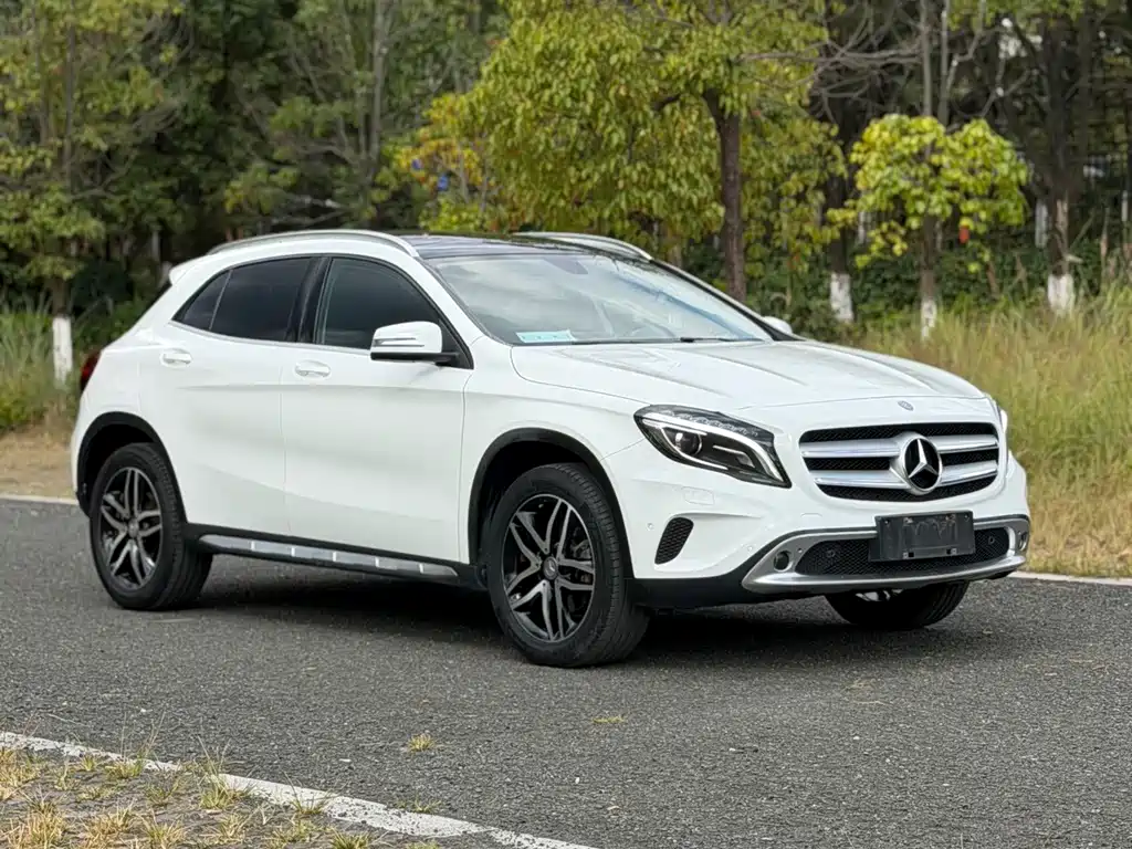 Mercedes-Benz GLA — миниатюра 3
