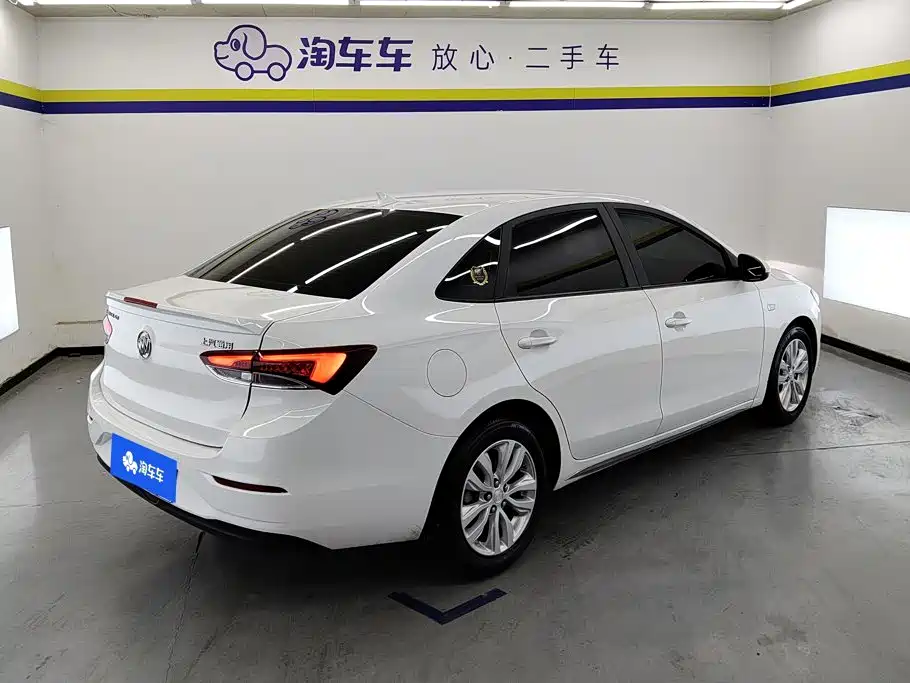 Buick Excelle — миниатюра 3