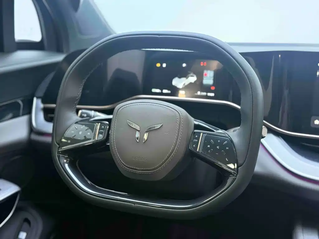 Hongqi Hongqi Tiangong 08 — миниатюра 14