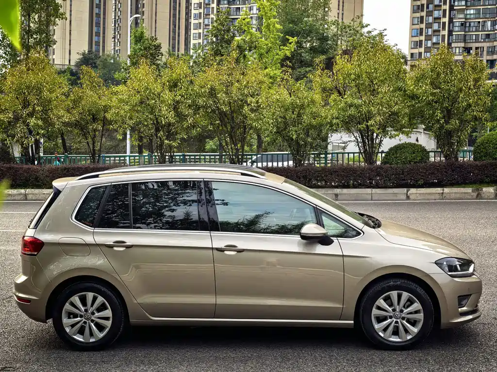 Volkswagen Golf Sportsvan — миниатюра 4