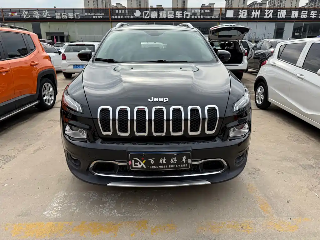Jeep Cherokee