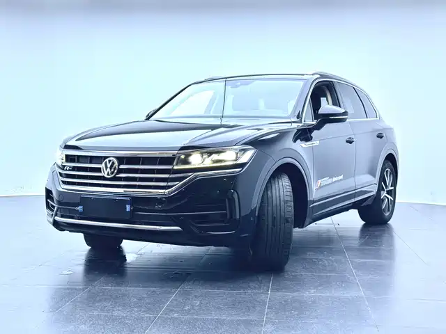 VOLKSWAGEN TOUAREG 2019