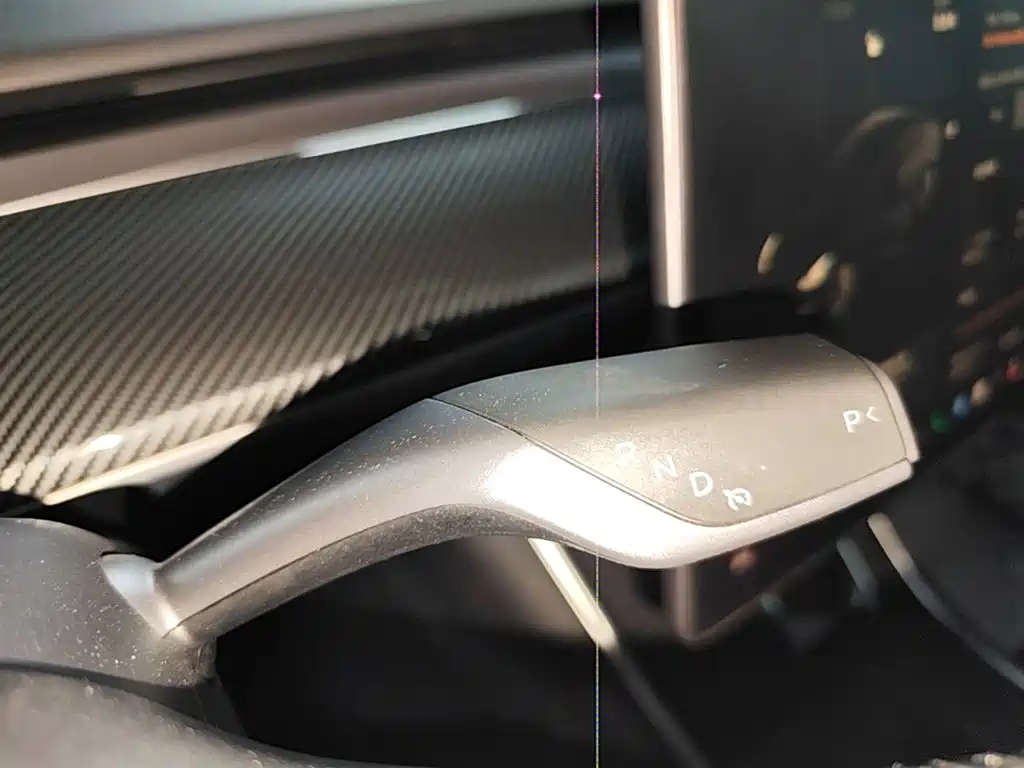 Tesla Model 3 — миниатюра 14