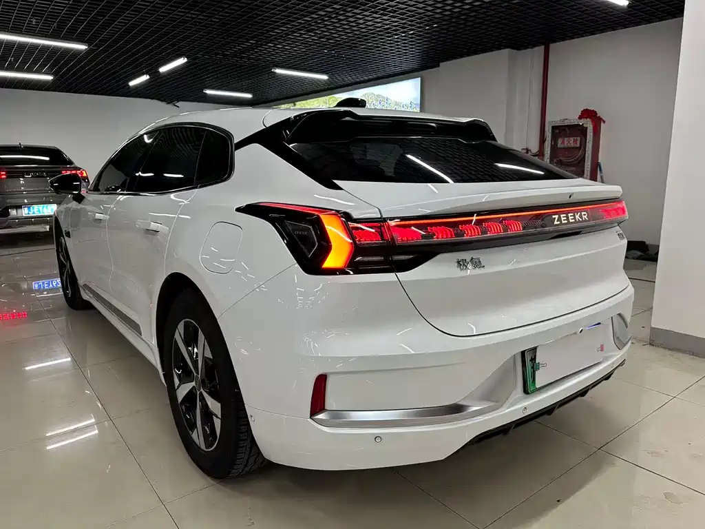 ZEEKR EXTREME KRYPTON 001