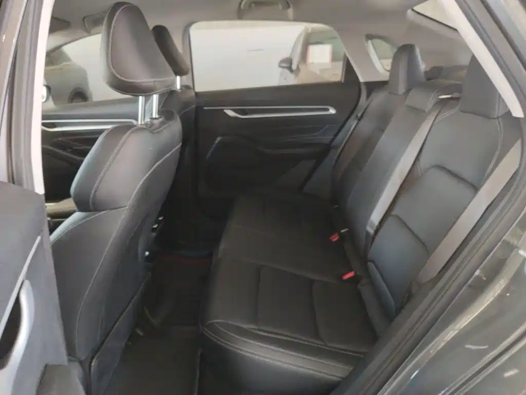 Geely Emgrand — миниатюра 17