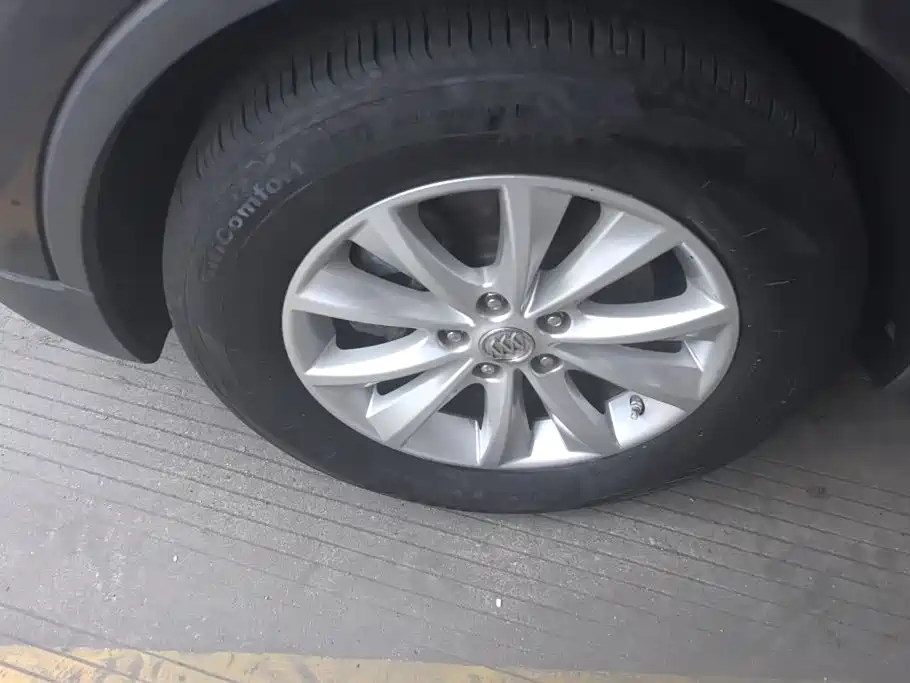 Buick Envision Plus — миниатюра 6