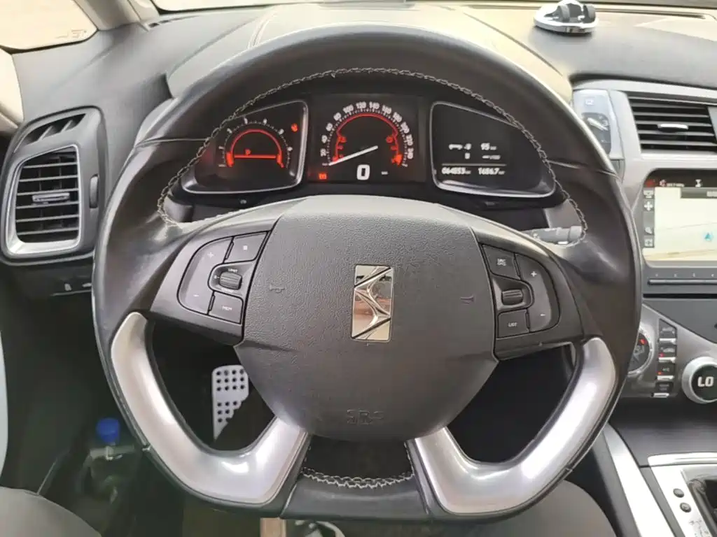 DS DS 5 — миниатюра 11