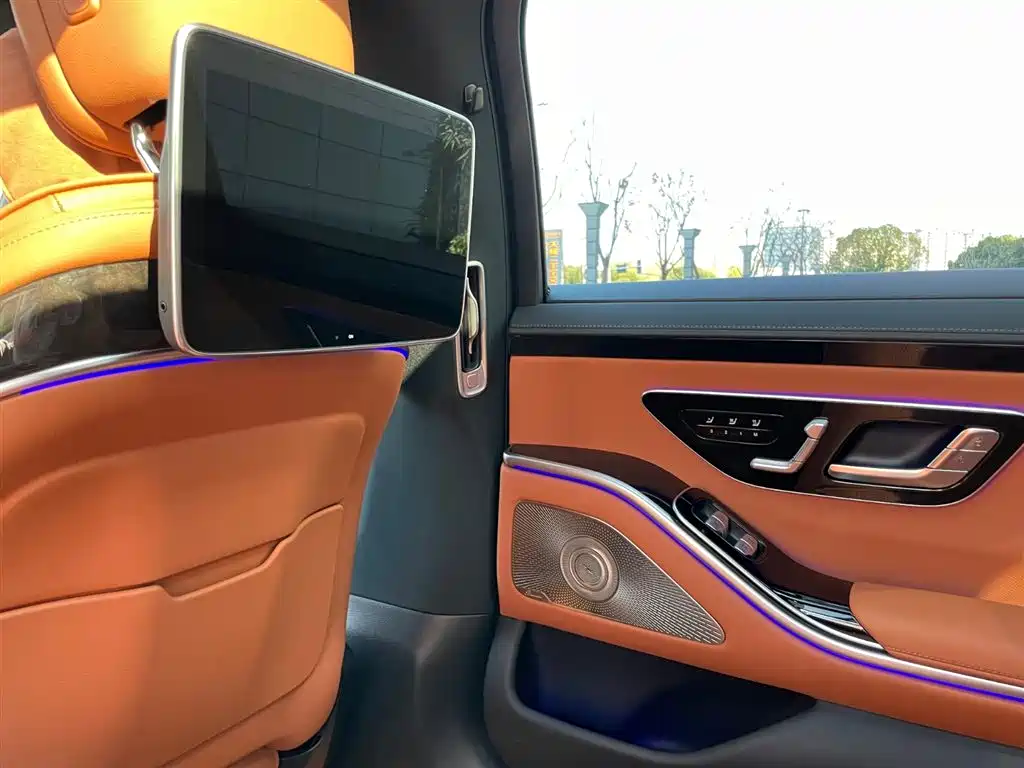 MERCEDES-BENZ S CLASS