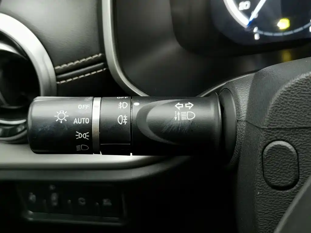 Wey Wey VV6 — миниатюра 21