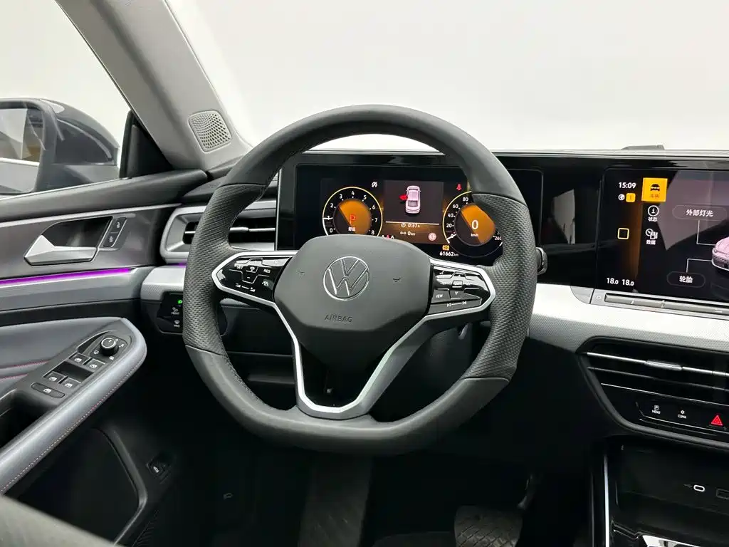 Volkswagen Lamando — миниатюра 18