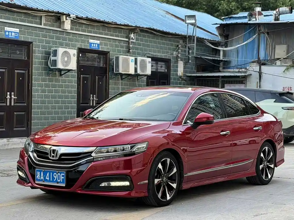 Honda Spirior — миниатюра 10