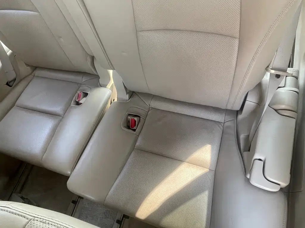 Toyota Alphard 2011 3.5L Luxury