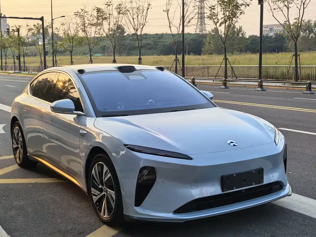 NIO ET5 — миниатюра 3