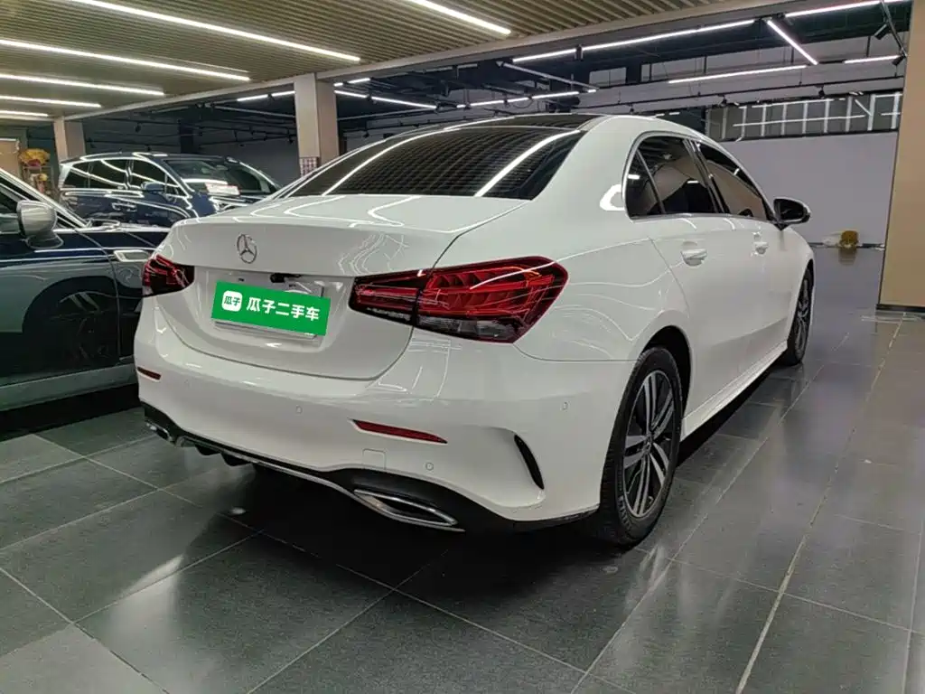 Mercedes-Benz A-Class — миниатюра 7