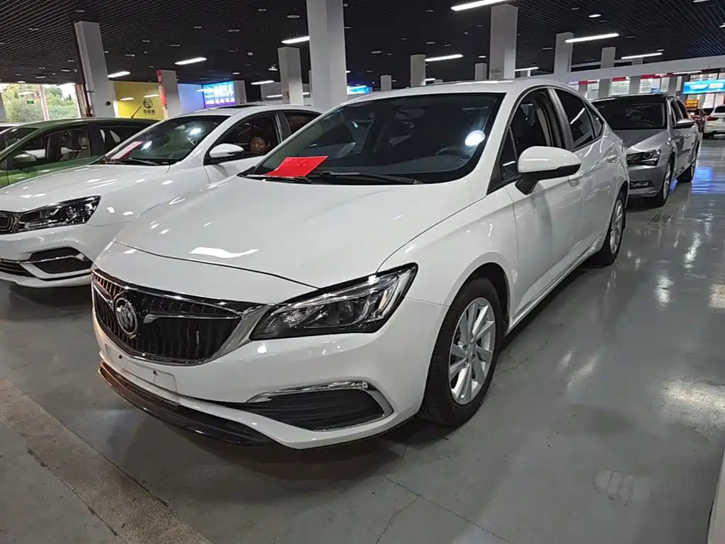 Buick Verano — миниатюра 2