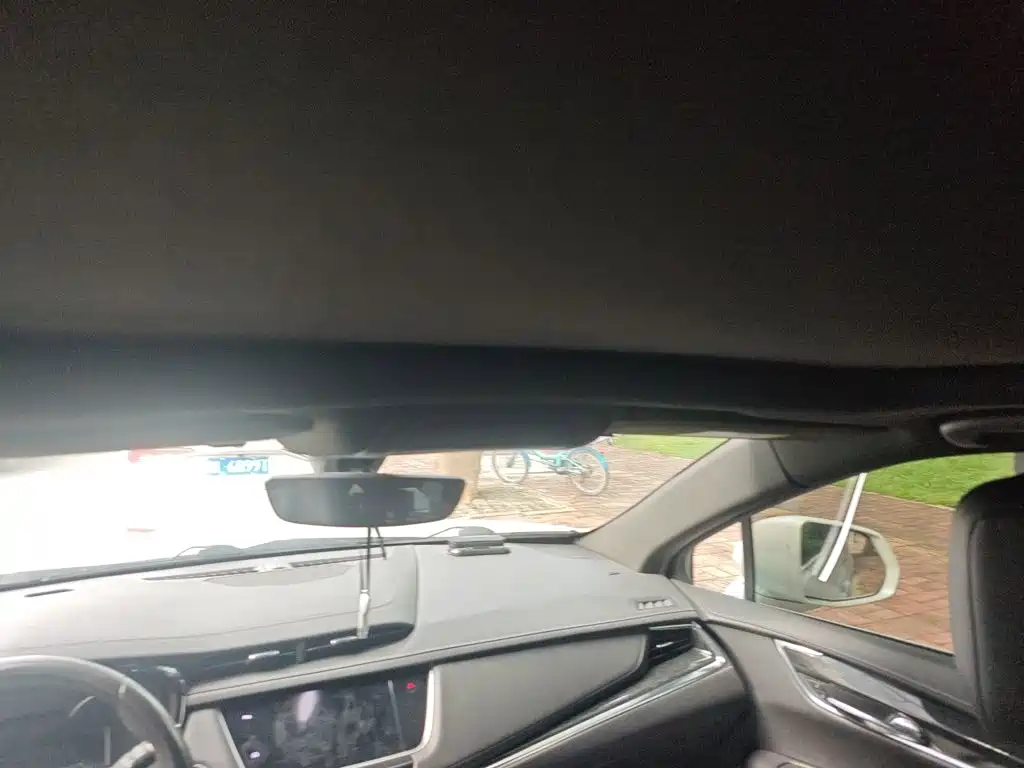 Cadillac XT5 — миниатюра 19