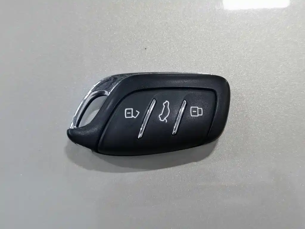Roewe i5 — миниатюра 19