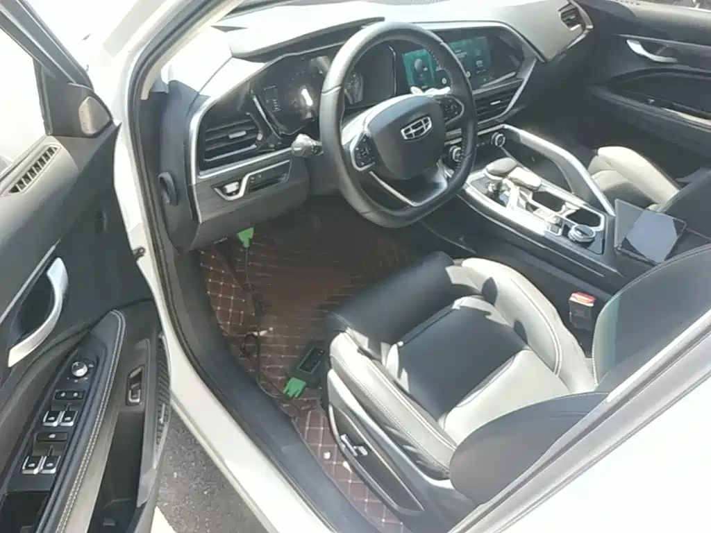 Geely Xingyue — миниатюра 16