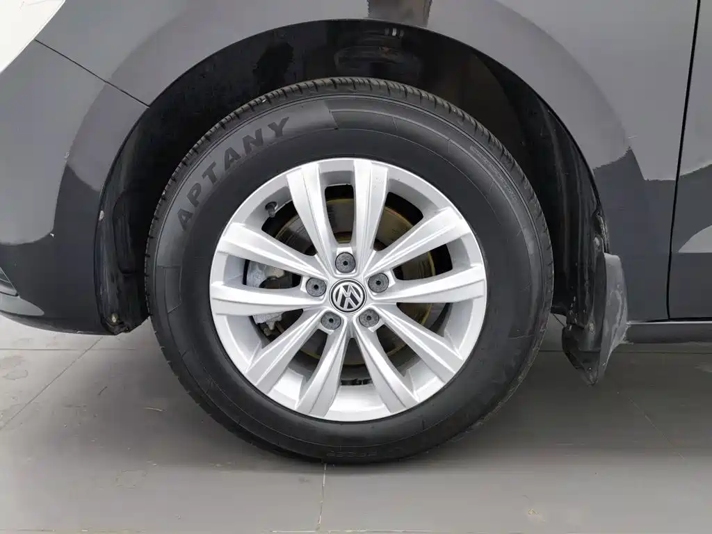 Volkswagen Bora — миниатюра 17