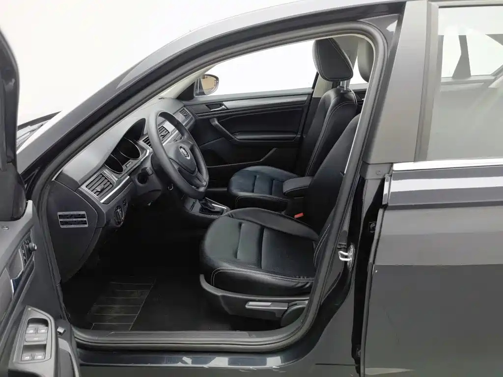 Volkswagen Bora — миниатюра 10