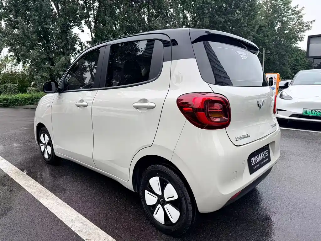 Wuling MINIEV — миниатюра 7